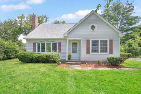 12 Delmor Cir, Wilbraham, MA 01095