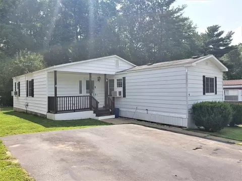10 Sonia Dr, Marlborough, MA 01752
