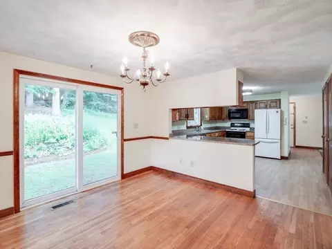 16 Collins Rd, Northborough, MA 01532 photo 7