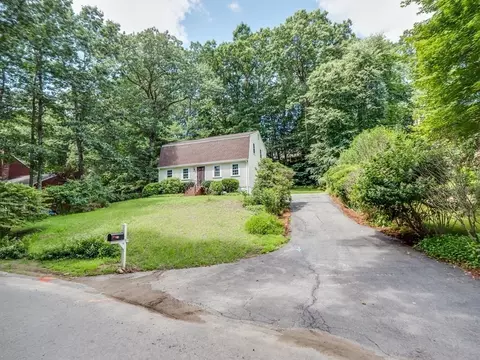 16 Collins Rd, Northborough, MA 01532 photo 2