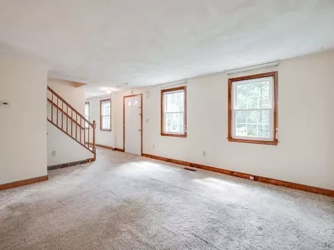 16 Collins Rd, Northborough, MA 01532 photo 10