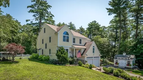 367 Grapevine Rd, Wenham, MA 01984