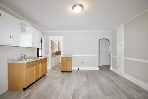 403-405 Main St, Springfield, MA 01151 photo 18