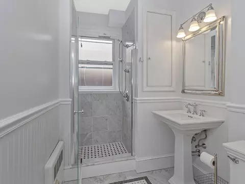 23 Warwick Rd #4, Brookline, MA 02445 photo 10