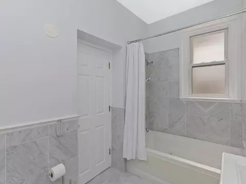 23 Warwick Rd #4, Brookline, MA 02445 photo 15