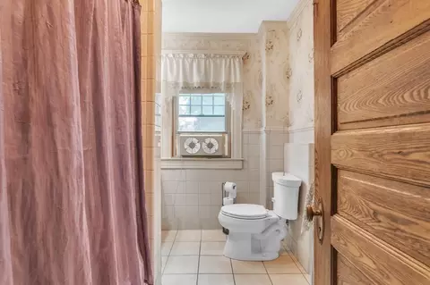 11 Maplewood Ter, Springfield, MA 01108 photo 28