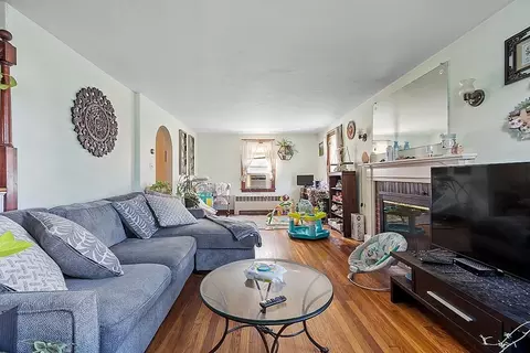 2 Arnold Rd, Worcester, MA 01607 photo 12