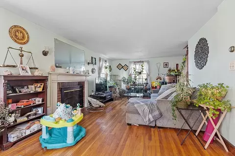 2 Arnold Rd, Worcester, MA 01607 photo 11