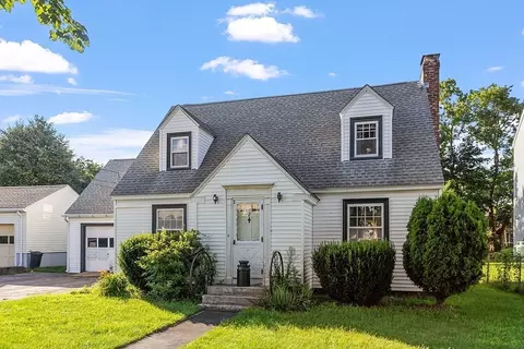 2 Arnold Rd, Worcester, MA 01607 photo 3