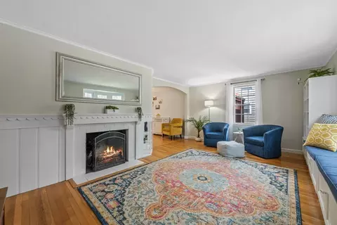 40 Pickwick Rd, Marblehead, MA 01945 photo 7