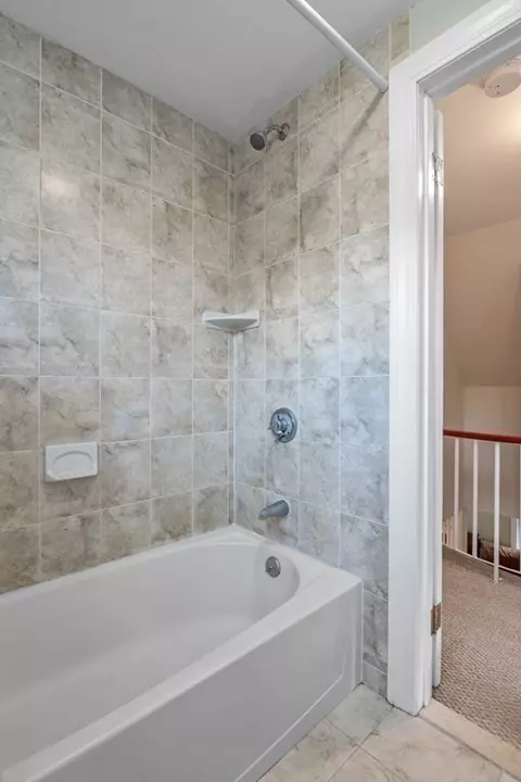 40 Pickwick Rd, Marblehead, MA 01945 photo 27
