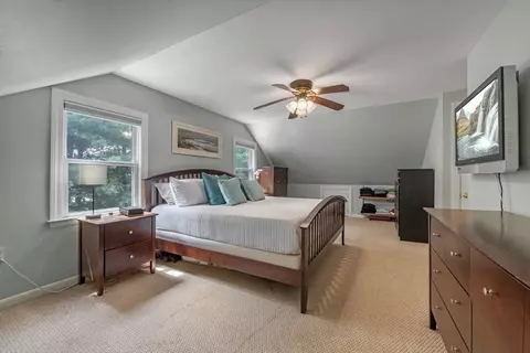 40 Pickwick Rd, Marblehead, MA 01945 photo 22