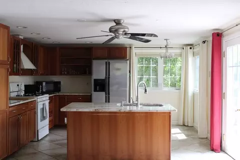 71 Fenway Dr, Springfield, MA 01119 photo 7