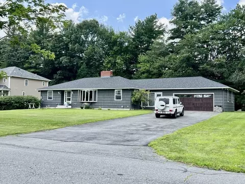 17 Shaker Rd, Ayer, MA 01432 photo 3
