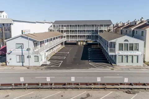 449 Ocean Blvd #301, Hampton, NH 03842