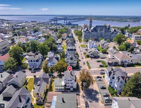 137 Winter St, Fall River, MA 02720 photo 3