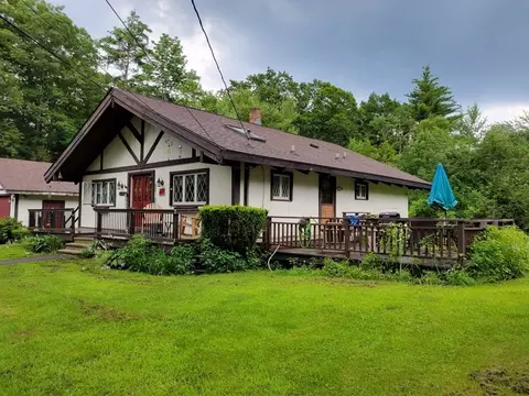 345 Hale St, Winchendon, MA 01475