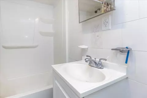 28 Durham Rd, Dedham, MA 02026 photo 13