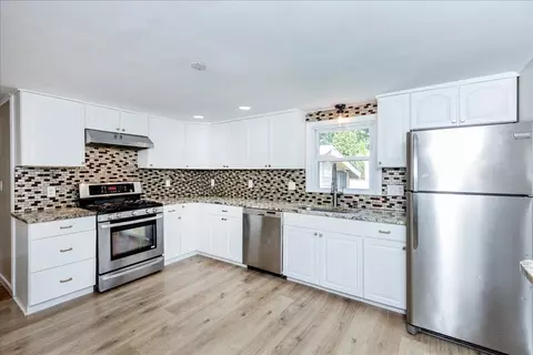 28 Durham Rd, Dedham, MA 02026 photo 3