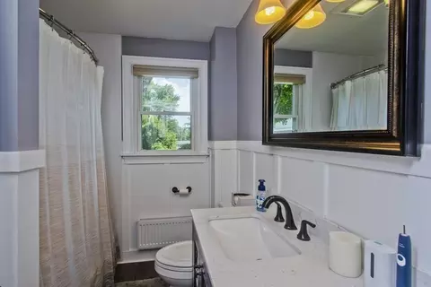 85 Quartus St, Chicopee, MA 01013 photo 28