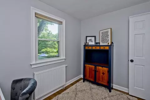 85 Quartus St, Chicopee, MA 01013 photo 26