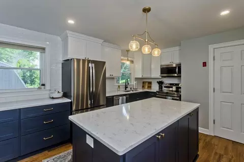 85 Quartus St, Chicopee, MA 01013 photo 10