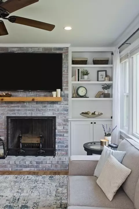 85 Quartus St, Chicopee, MA 01013 photo 8