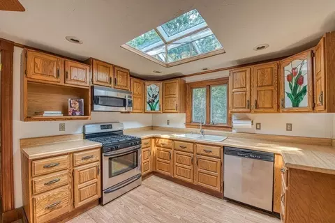10 Leonard Rd, Sharon, MA 02067 photo 10