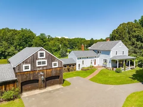 1102 Granville Rd, Westfield, MA 01085