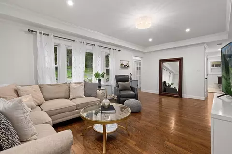 365 Franklin St, Reading, MA 01867 photo 8