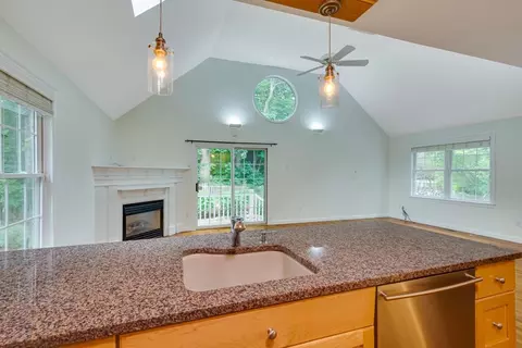 10 Rivard Rd #10, Needham, MA 02492 photo 10