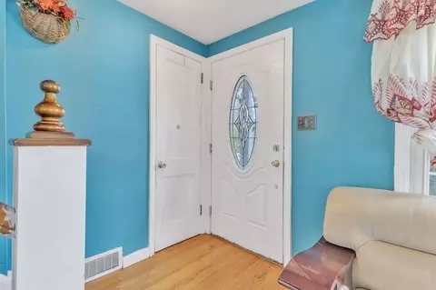 84 Derryfield Ave, Springfield, MA 01118 photo 15