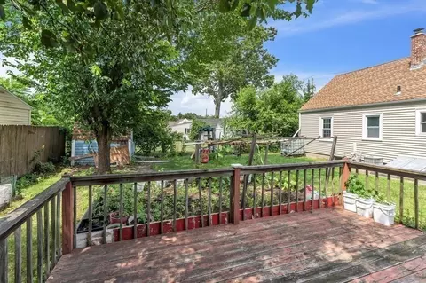 84 Derryfield Ave, Springfield, MA 01118 photo 41