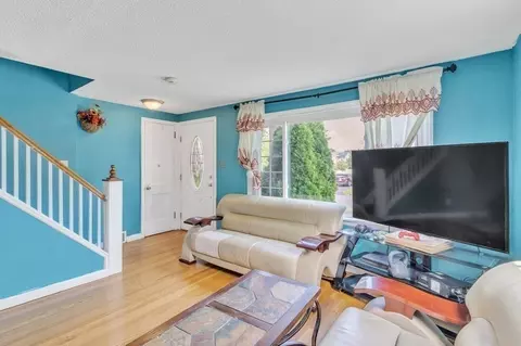84 Derryfield Ave, Springfield, MA 01118 photo 18