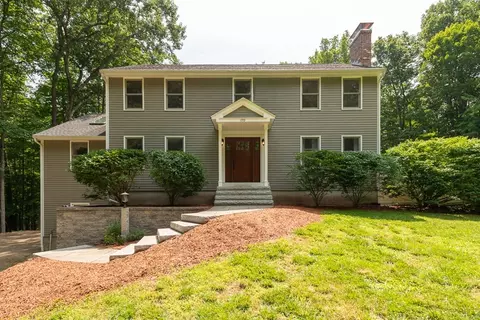 170 S Row Rd, Townsend, MA 01469
