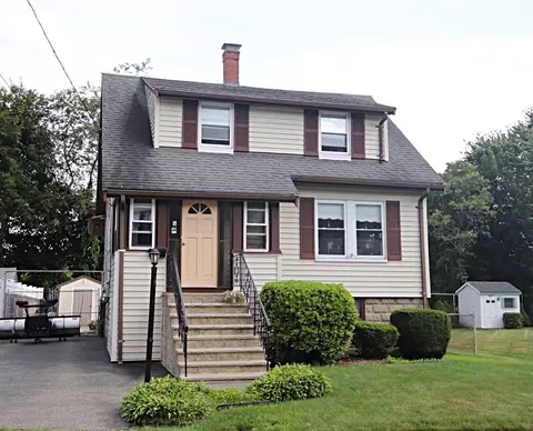 22 Anawan Ave, Saugus, MA 01906