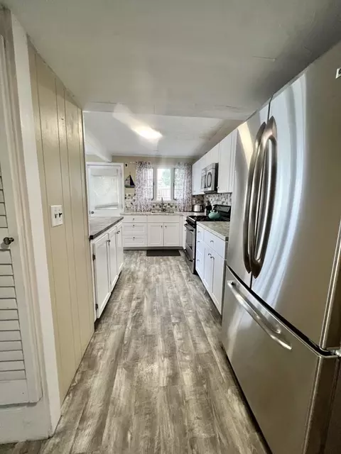 16 10th St, Wareham, MA 02538 photo 11