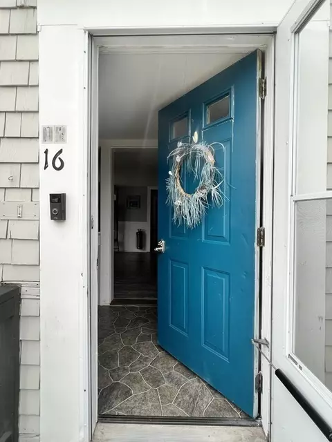 16 10th St, Wareham, MA 02538 photo 3