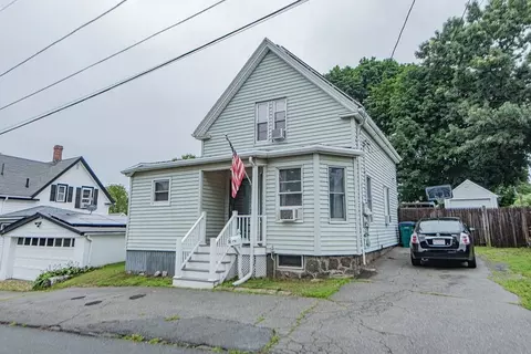 8 William St, Lynn, MA 01904