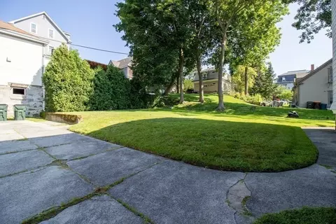 739 Rock St, Fall River, MA 02720 photo 12
