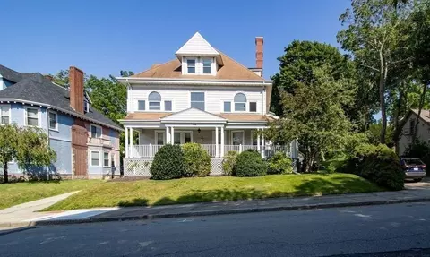 739 Rock St, Fall River, MA 02720