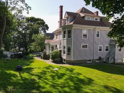 739 Rock St, Fall River, MA 02720 photo 5
