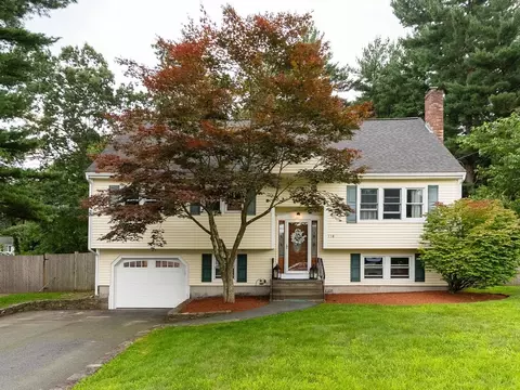 138 Beech St, Tewksbury, MA 01876