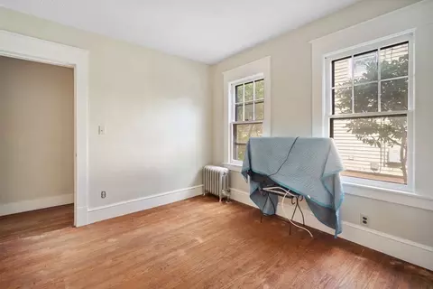 24-26 Wayne St, Springfield, MA 01118 photo 17