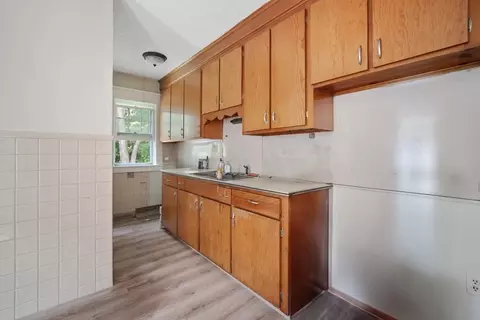 24-26 Wayne St, Springfield, MA 01118 photo 24