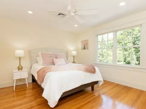 5 Everett St, Walpole, MA 02032 photo 33