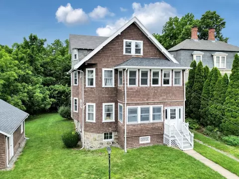 5 9 Vermont St, Boston, MA 02132
