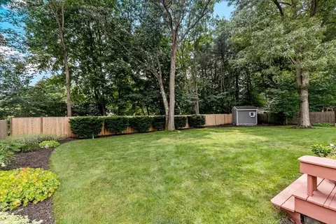 14 Winthrop Rd, Hingham, MA 02043 photo 31