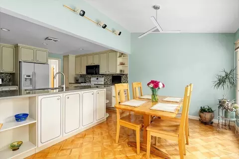 14 Winthrop Rd, Hingham, MA 02043 photo 13