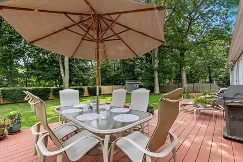 14 Winthrop Rd, Hingham, MA 02043 photo 33